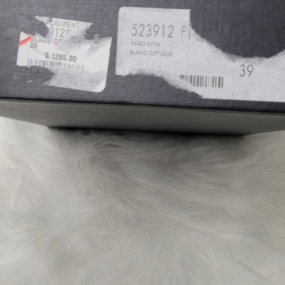 Saint Laurent Swarovski Crystal-embellished Satin run small - Picture 2 of 13